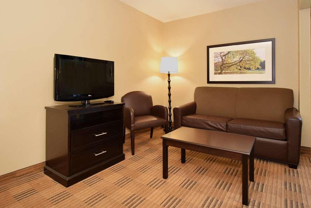 Extended Stay America Select Suites - Raleigh - Cary - Regency Parkway South Δωμάτιο φωτογραφία