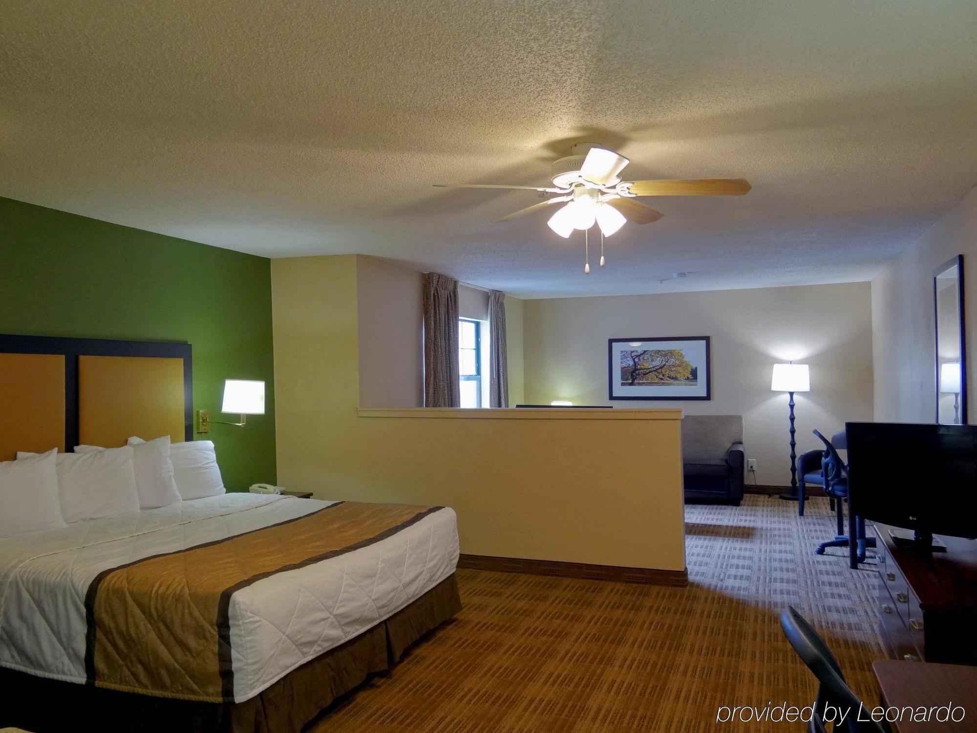 Extended Stay America Select Suites - Raleigh - Cary - Regency Parkway South Εξωτερικό φωτογραφία