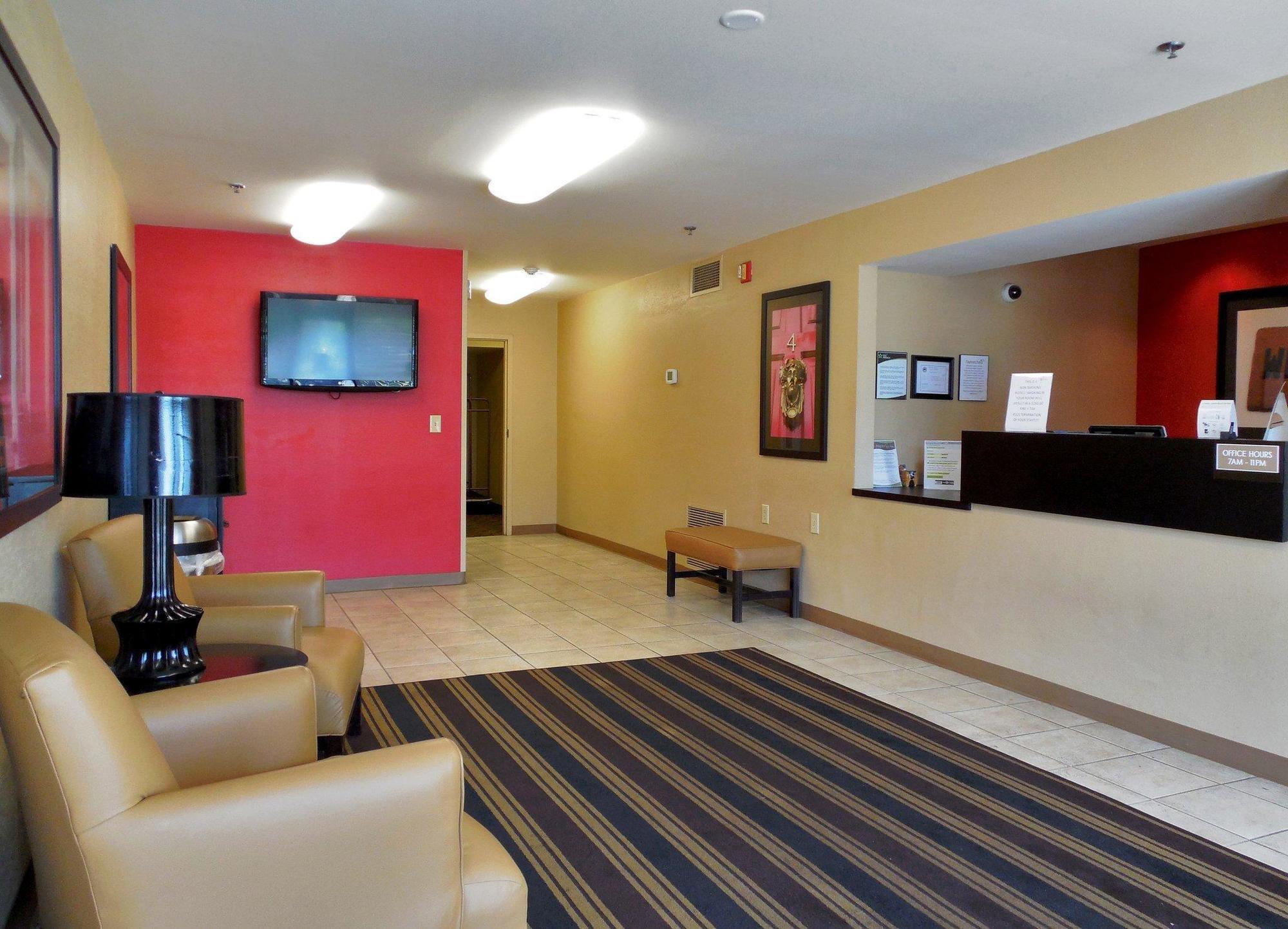 Extended Stay America Select Suites - Raleigh - Cary - Regency Parkway South Εξωτερικό φωτογραφία