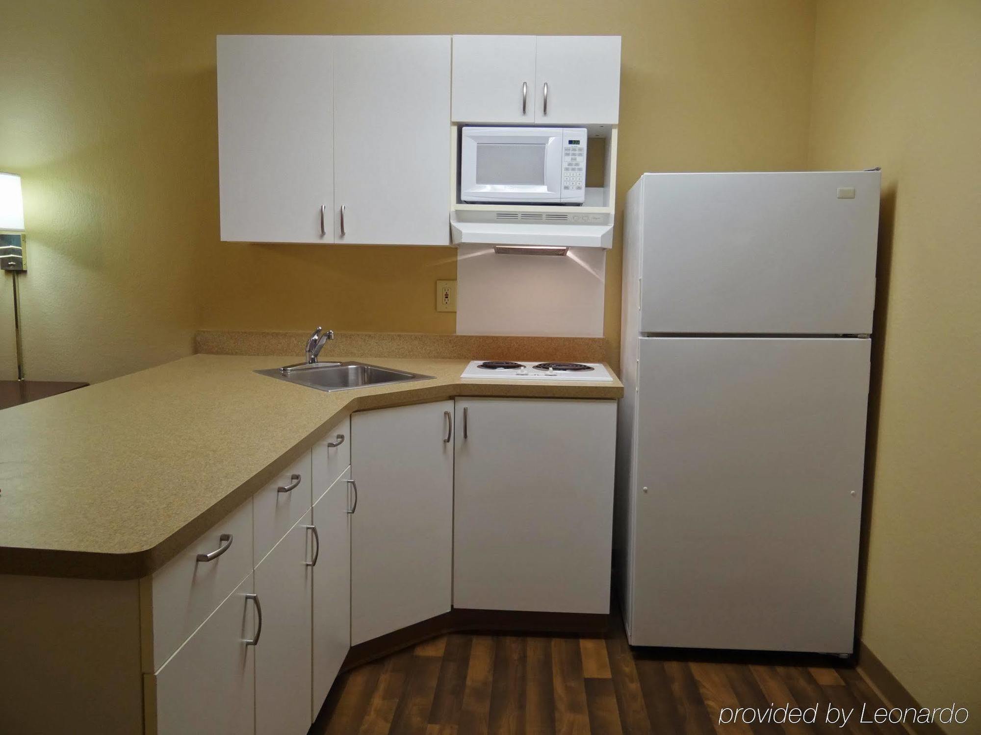Extended Stay America Select Suites - Raleigh - Cary - Regency Parkway South Εξωτερικό φωτογραφία