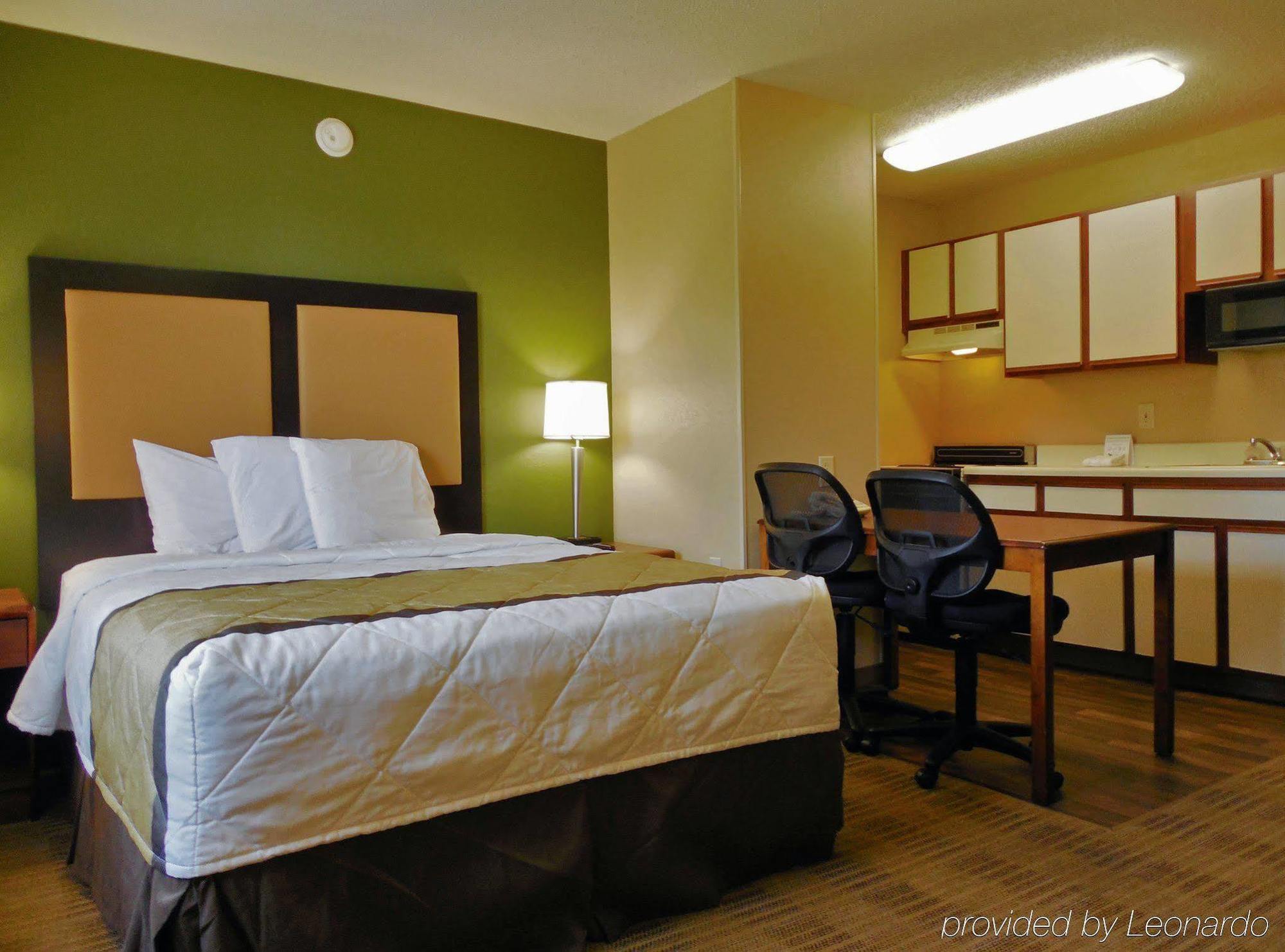 Extended Stay America Select Suites - Raleigh - Cary - Regency Parkway South Εξωτερικό φωτογραφία