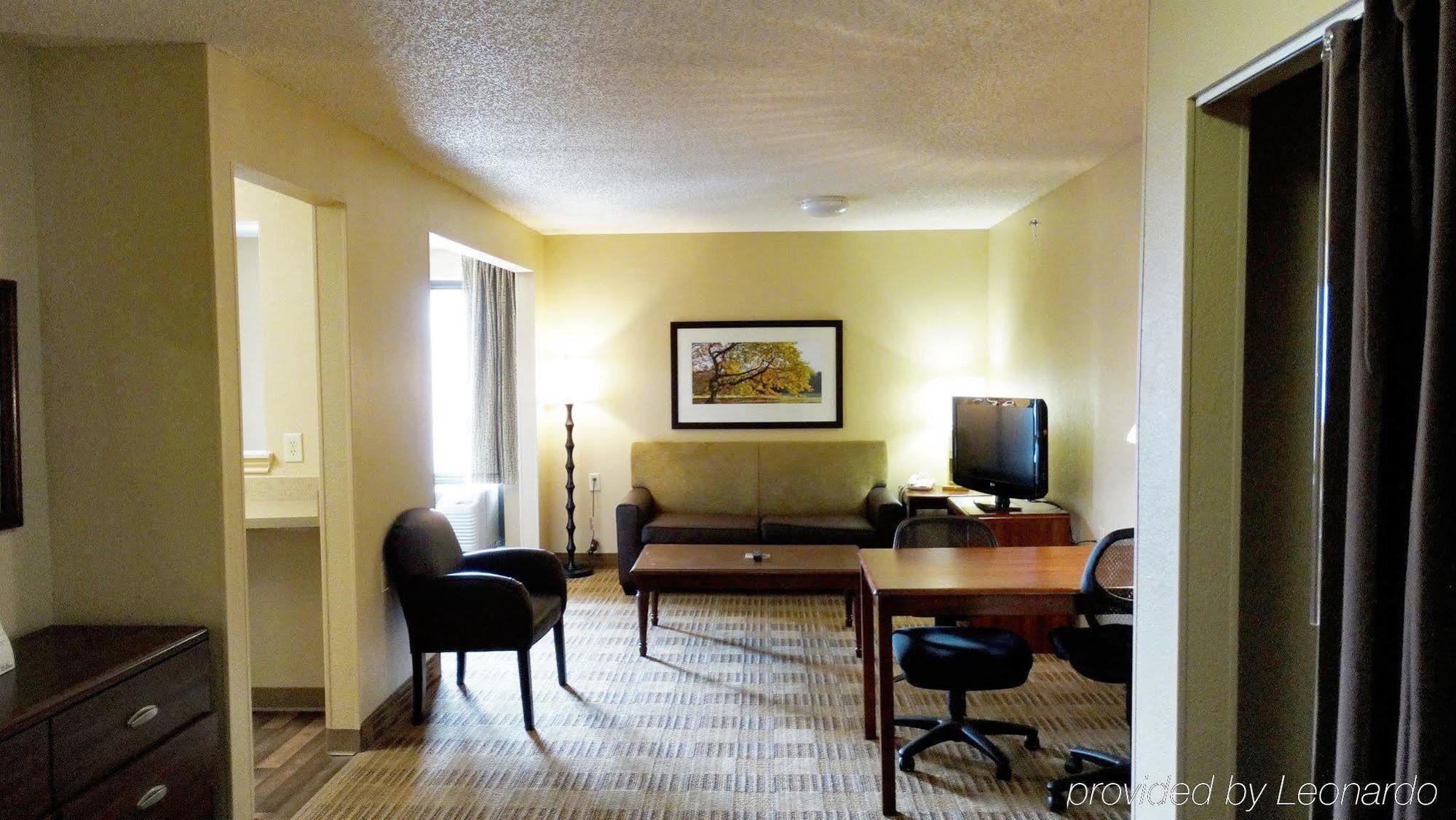 Extended Stay America Select Suites - Raleigh - Cary - Regency Parkway South Εξωτερικό φωτογραφία