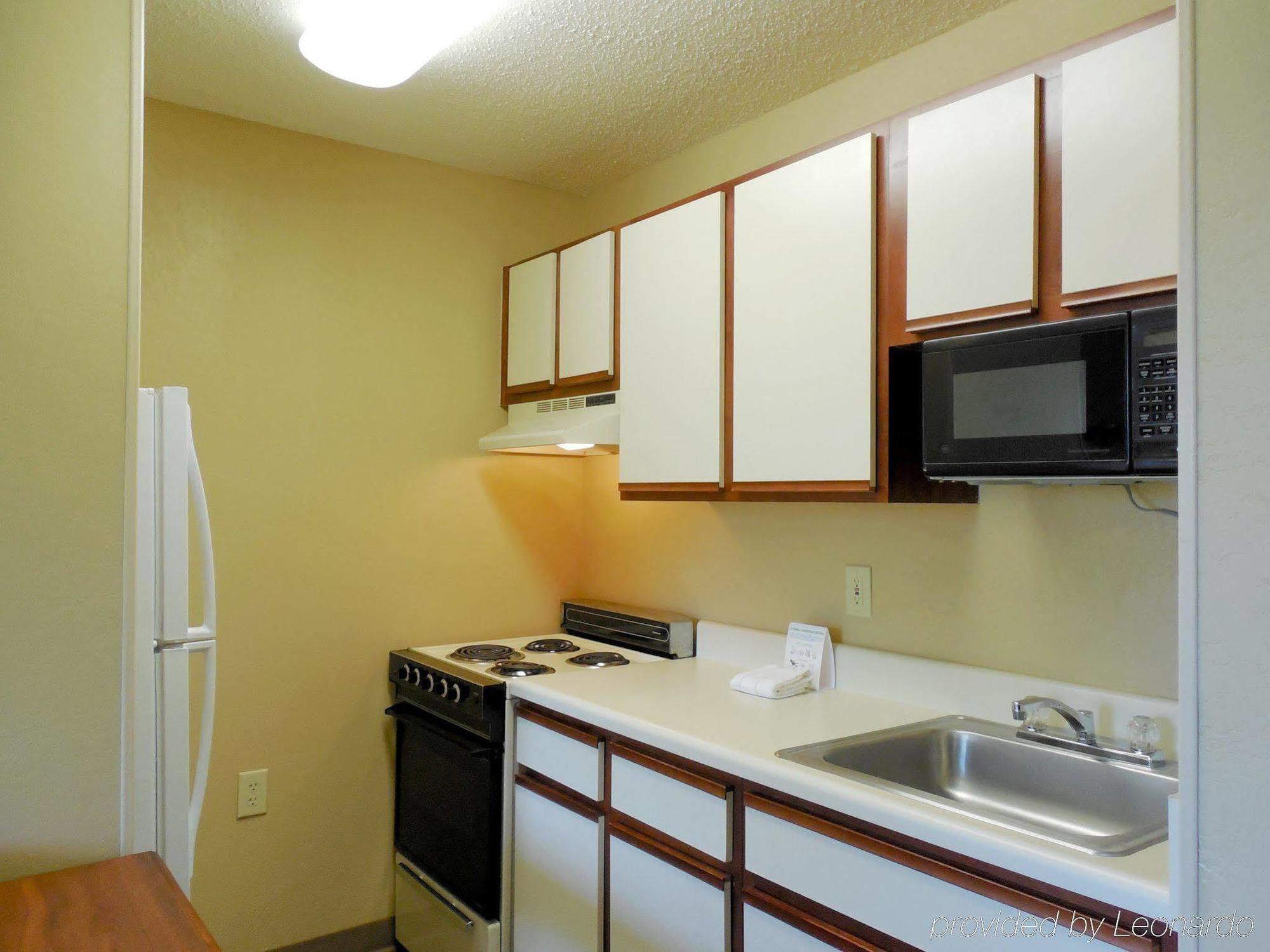 Extended Stay America Select Suites - Raleigh - Cary - Regency Parkway South Εξωτερικό φωτογραφία